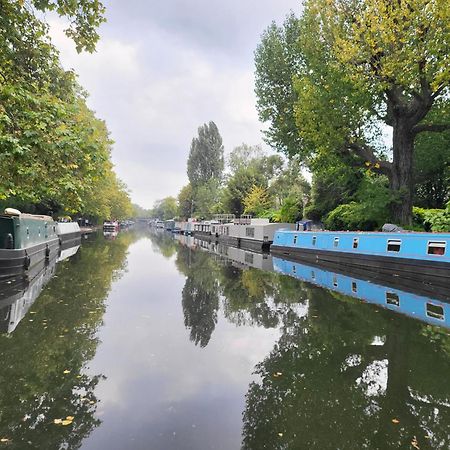 Lovely Canal Boat In Little Venice For Family & Friends Londres Exterior foto