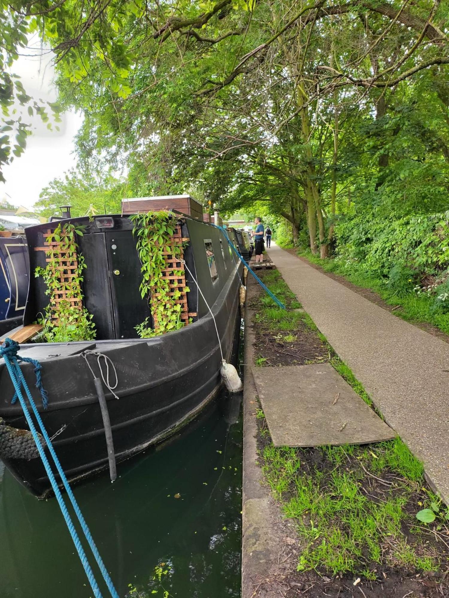 Lovely Canal Boat In Little Venice For Family & Friends Londres Exterior foto